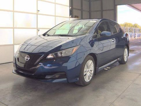 Certified 2025 Nissan Leaf S FWD image 1