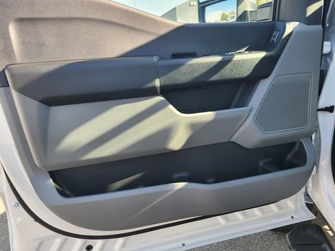 New 2024 Ford F550 4x4 Regular Cab Super Duty image 18