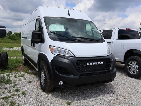 New 2026 RAM ProMaster 2500 w/ Advanced Safety Group FWD image 9