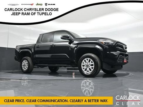 Used 2025 Toyota Tacoma SR AWD/4WD image 46