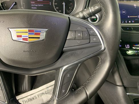 Used 2021 Cadillac XT5 Luxury FWD image 19