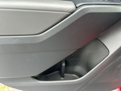 Certified 2025 Subaru Impreza 2.0i image 22