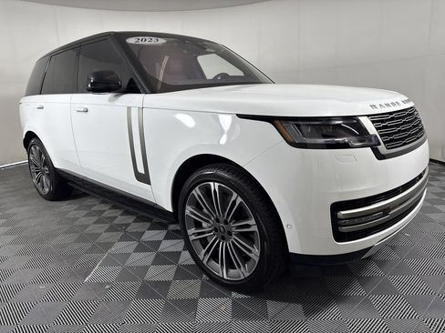 Used 2023 Land Rover Range Rover SE AWD/4WD image 9