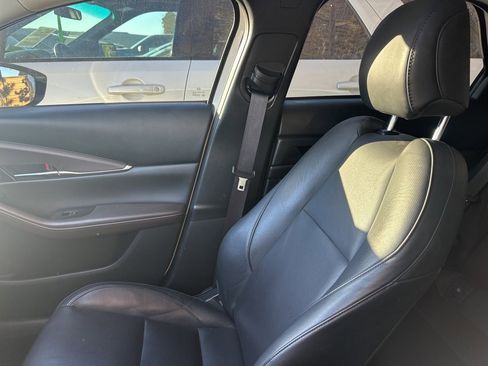 Used 2022 MAZDA CX-30 2.5 Turbo w/ Premium Package image 19