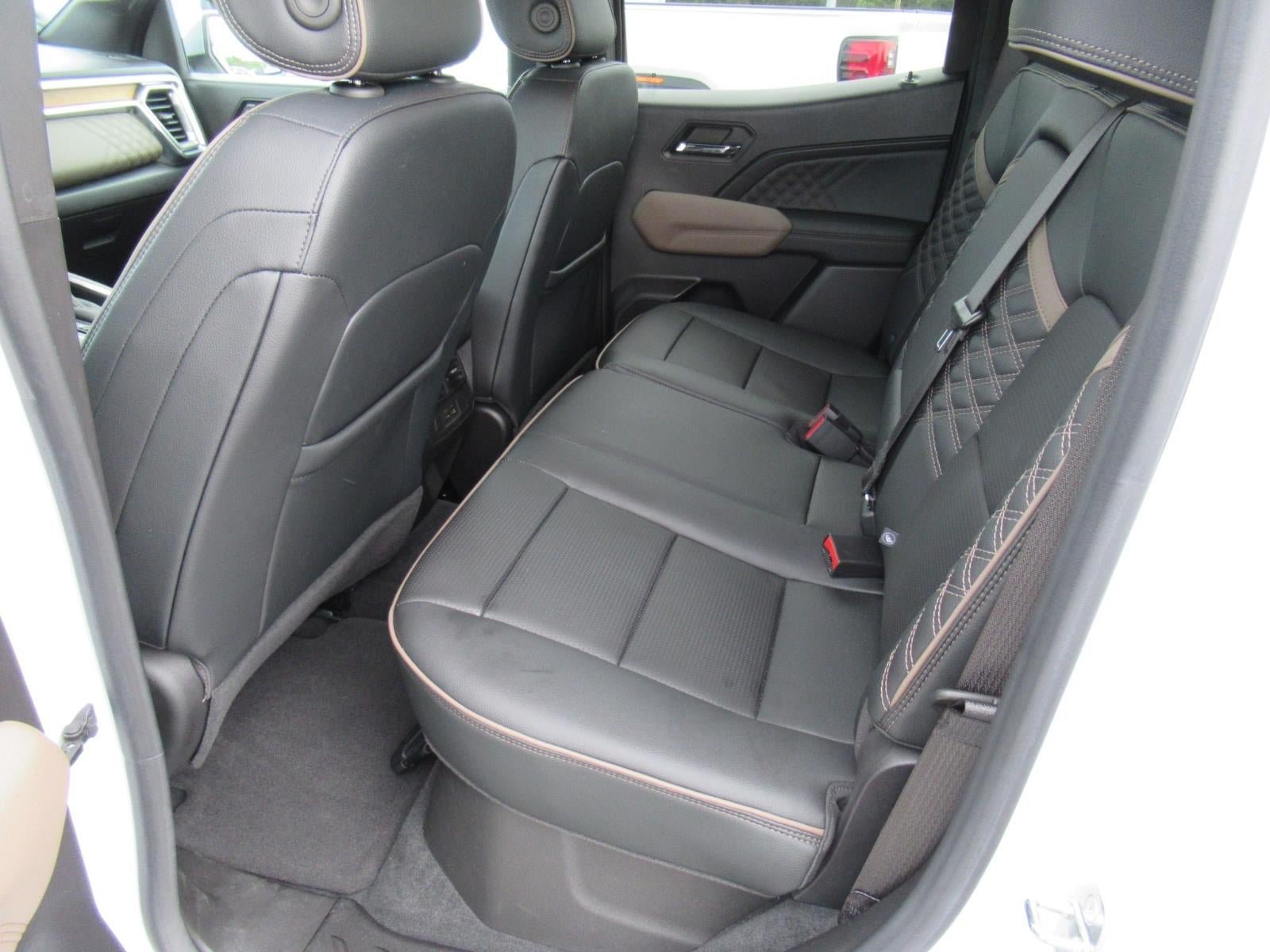 Used 2023 GMC Canyon Denali AWD/4WD image 35