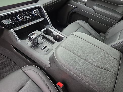 Used 2025 GMC Sierra 1500 Denali w/ Denali Reserve Package image 25