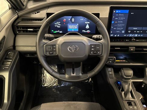 Used 2026 Toyota RAV4 XSE w/ Weather Package AWD/4WD image 13