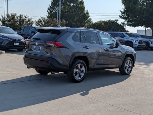 Used 2025 Toyota RAV4 XLE FWD image 5