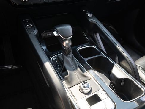 Used 2020 Kia Telluride S w/ S 8 Passenger Seating Package FWD image 28