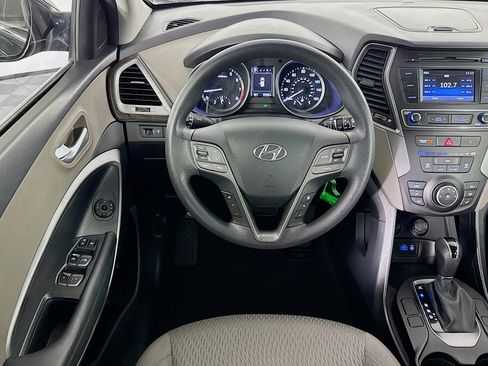 Used 2017 Hyundai Santa Fe Sport image 16
