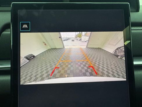 Used 2025 GMC Terrain Elevation image 4