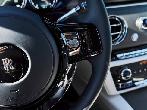 Used 2023 Rolls-Royce Ghost Base w/ Ghost Package image 64
