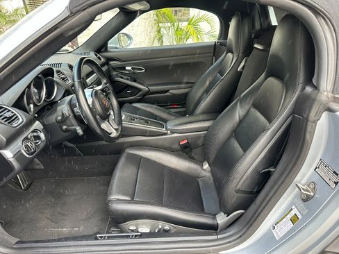 Used 2017 Porsche 718 Boxster S image 19