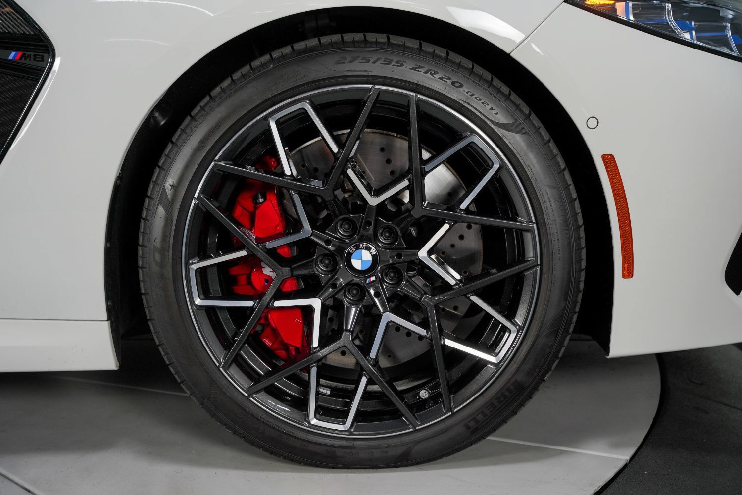 Used 2025 BMW M8 Competition w/ M Carbon Exterior Package AWD/4WD image 31
