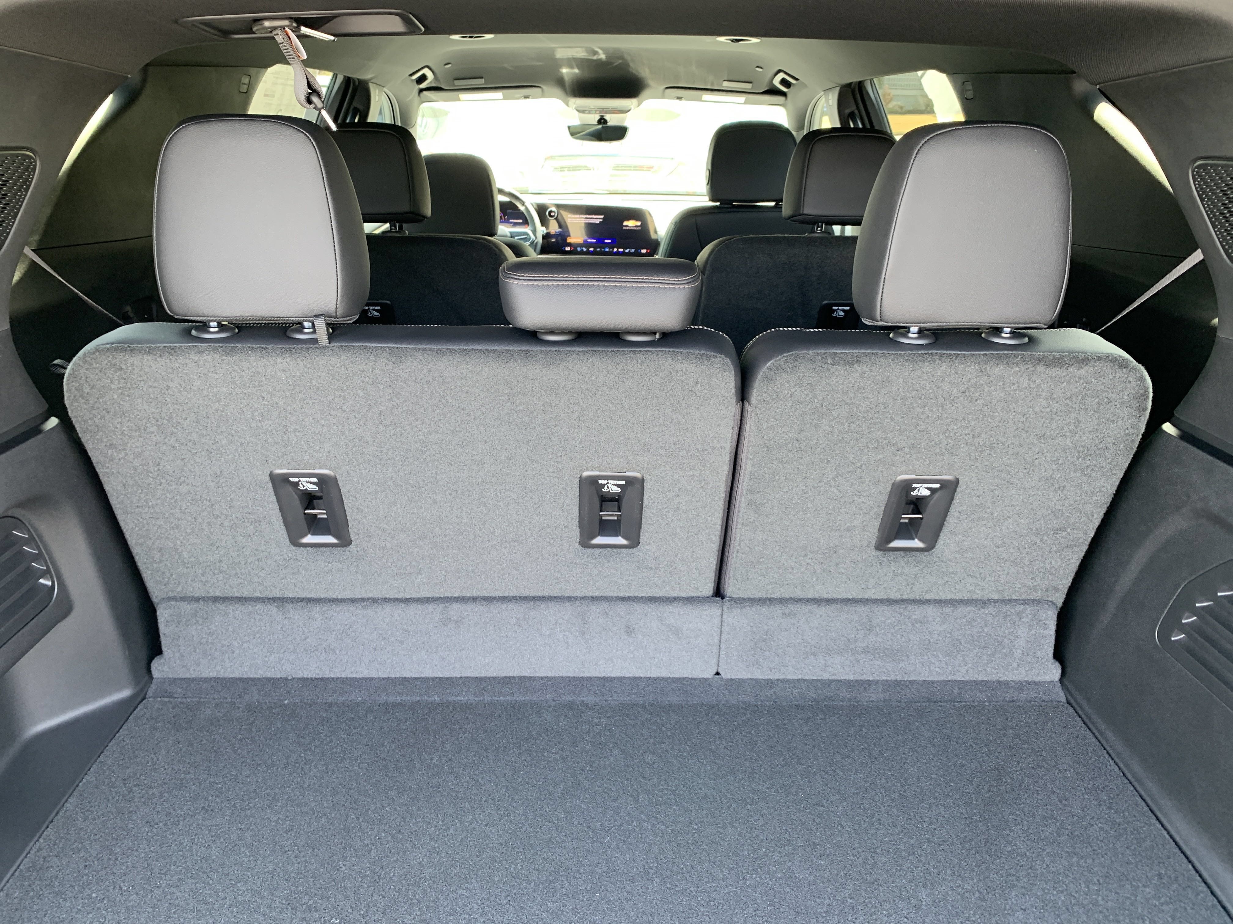 New 2025 Chevrolet Traverse High Country w/ LPO, Floor Liner Package FWD image 24
