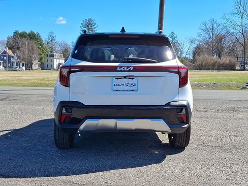 Certified 2026 Kia Seltos S FWD image 6