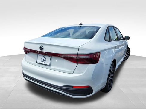 New 2025 Volkswagen Jetta Sport image 6