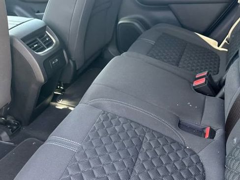 Used 2022 Chevrolet Blazer LT image 13