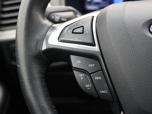 Used 2024 Ford Edge SEL image 19