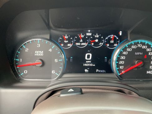 Certified 2020 GMC Yukon XL Denali w/ Denali Premium Package AWD/4WD image 18