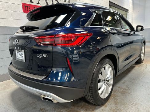 Used 2019 INFINITI QX50 Luxe image 3