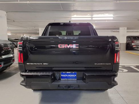 New 2026 GMC Sierra EV Elevation AWD/4WD image 9