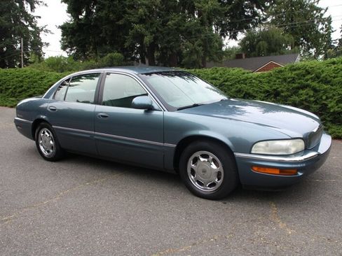 Used 2002 Buick Park Avenue FWD image 2