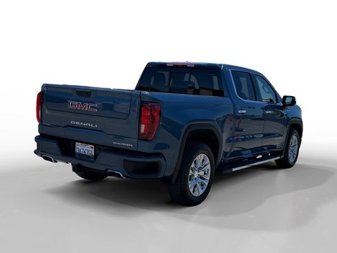 Used 2025 GMC Sierra 1500 Denali w/ Denali Carbonpro Edition AWD/4WD image 5
