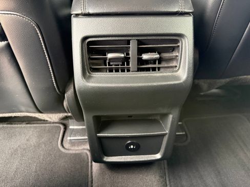Used 2024 Ford Edge SEL AWD/4WD image 34