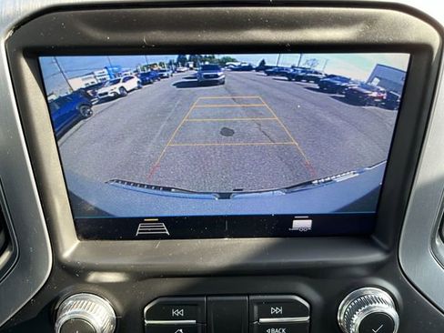 Used 2022 GMC Sierra 2500 SLE w/ SLE Convenience Package AWD/4WD image 23