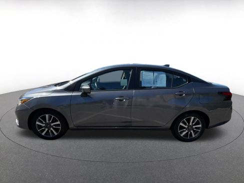 Used 2025 Nissan Versa SV FWD image 8