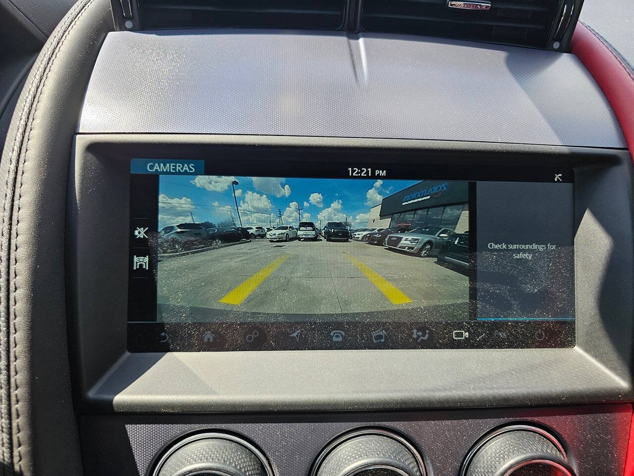 Used 2020 Jaguar F-TYPE Convertible RWD image 10