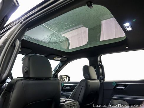 New 2025 GMC Sierra EV Denali image 11