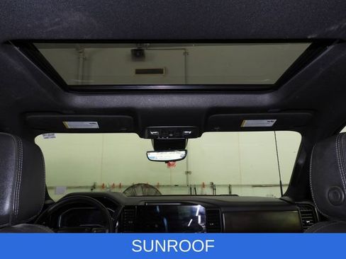 Used 2024 Chevrolet Silverado 2500 High Country w/ High Country Premium Package AWD/4WD image 7