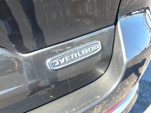 Used 2023 Jeep Grand Cherokee Overland w/ Adv Protech Group III AWD/4WD image 69