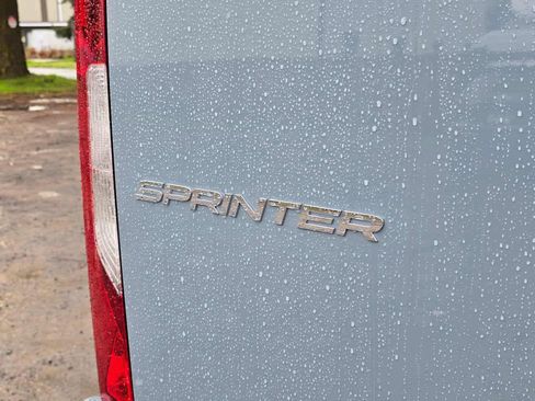 Used 2026 Mercedes-Benz Sprinter 2500 image 16