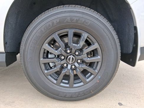 New 2026 Nissan Armada SV image 29