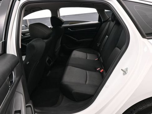 Used 2021 Honda Accord LX image 31