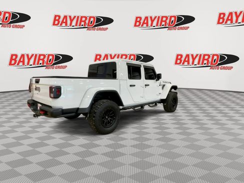 Used 2023 Jeep Gladiator Rubicon w/ Cold Weather Group AWD/4WD image 8