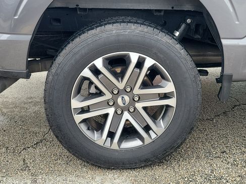 Used 2021 Ford F150 XL w/ STX Appearance Package image 5