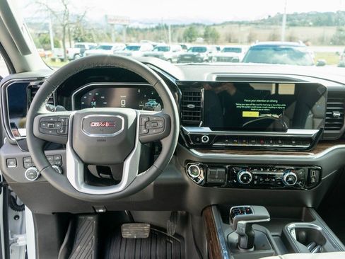 New 2026 GMC Sierra 1500 Elevation w/ Elevation Premium Package image 13