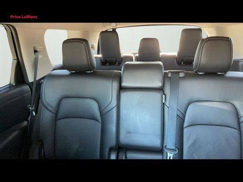 Certified 2025 Nissan Pathfinder SL image 22