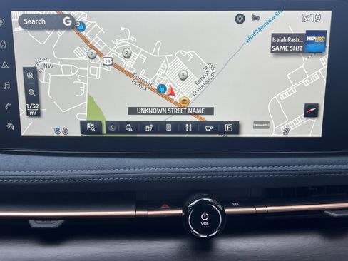 Certified 2024 Nissan Ariya AWD image 26