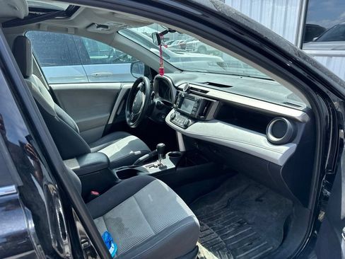 Used 2013 Toyota RAV4 XLE AWD/4WD image 11