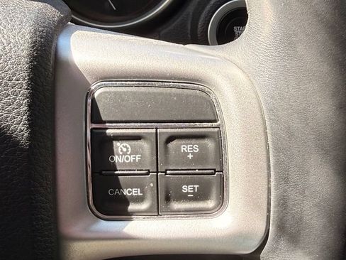Used 2015 Dodge Journey American Value Package w/ Flexible Seating Group FWD image 15