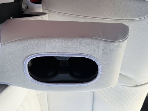 Used 2022 Tesla Model 3 Standard Range image 17