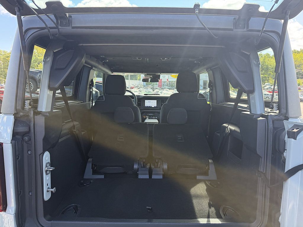 Certified 2022 Ford Bronco 2-Door w/ Sasquatch Package AWD/4WD image 6