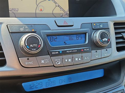 Used 2012 Honda Odyssey Touring image 11