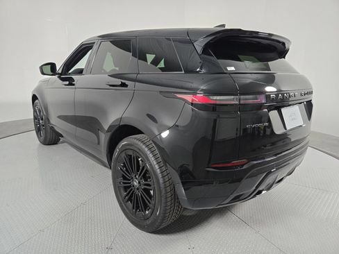 Used 2026 Land Rover Range Rover Evoque Dynamic SE AWD/4WD image 16