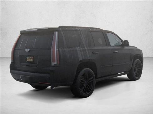 Used 2015 Cadillac Escalade Platinum image 5
